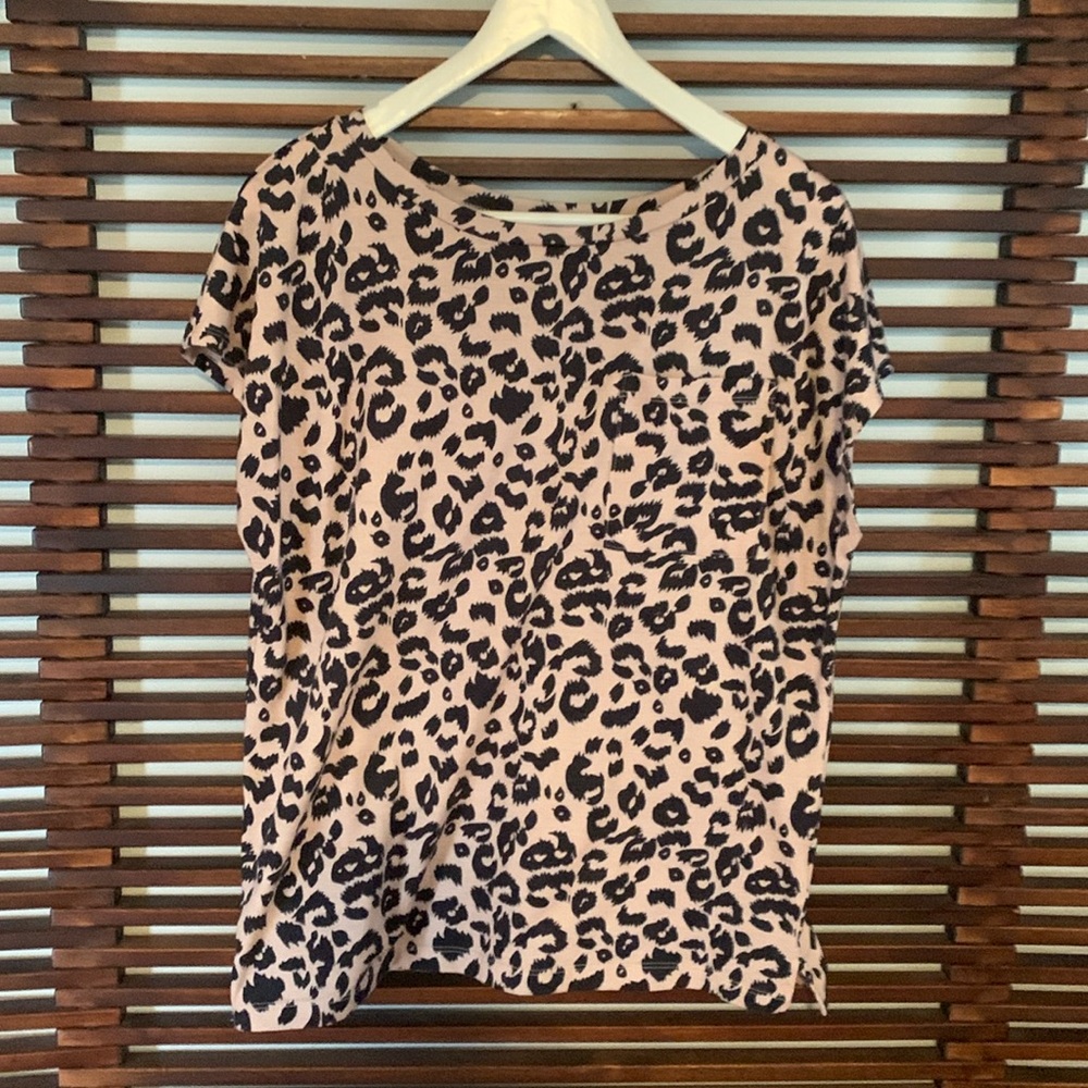 Meroketty tee